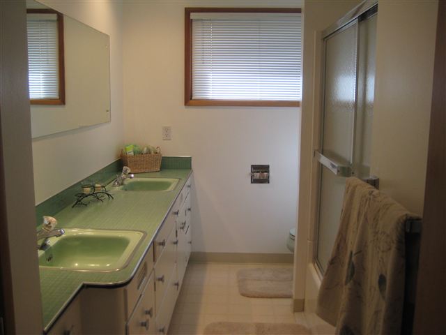 12718 East Saltese Road Spokane, WA 99216 - Photo 6 of 9