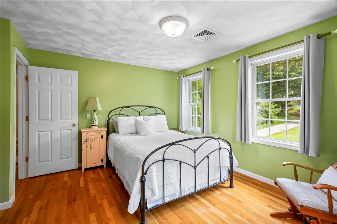 634 Prospect Street Woonsocket, RI 02895 - Photo 10 of 17