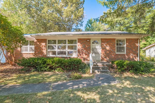 $234,900 | 1104 Westwood Drive, Tullahoma, TN 37388