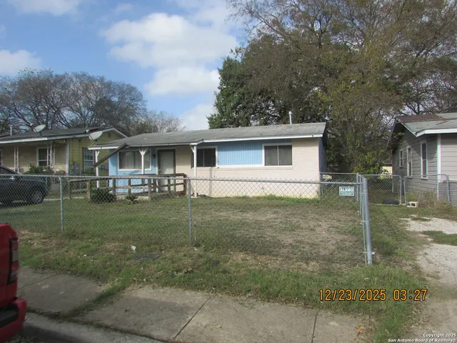 $129,000 | 415 Dorie Street, San Antonio, TX 78220