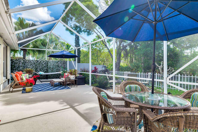 5046 Southeast Inkwood Way Hobe Sound, FL 33455 - Photo 24 of 29 Must See Property-small-030-029-Screened