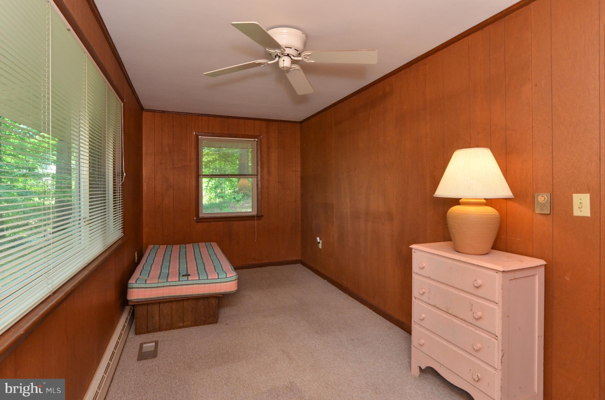 982 Riverview Road Montross, VA 22520 - Photo 14 of 19 Bedroom 2