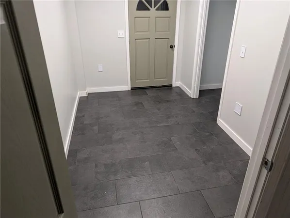 $550,000 | 14298 Leavenworth Road, Basehor, KS 66007