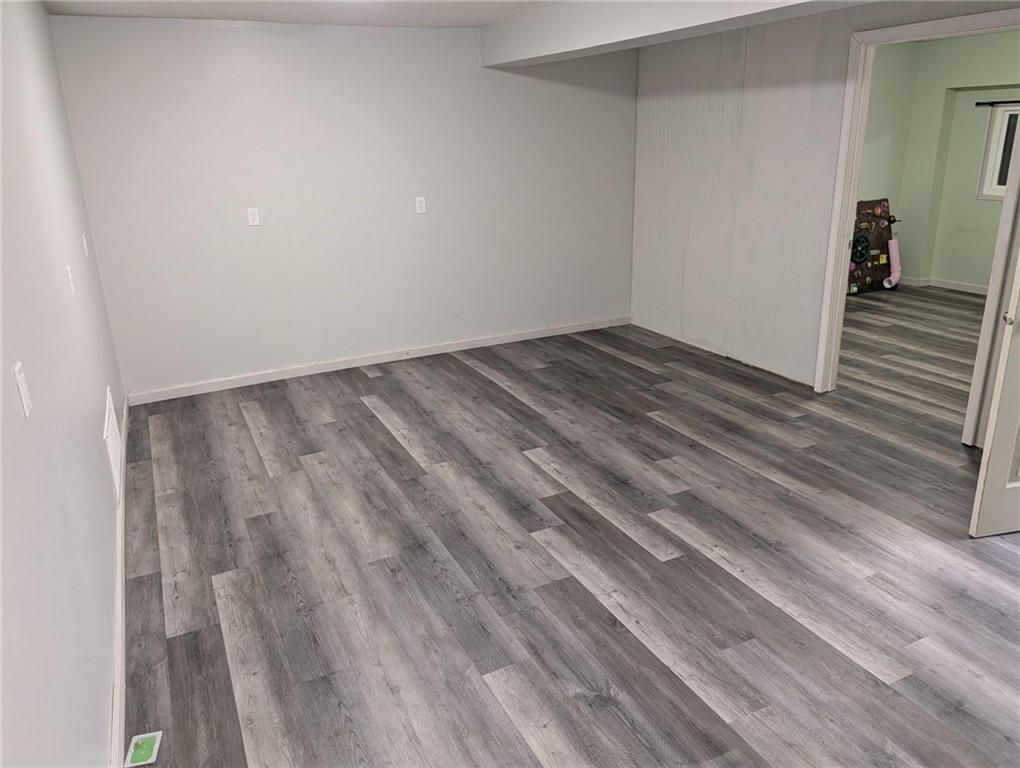 14298 Leavenworth Road Basehor, KS 66007 - Photo 13 of 48