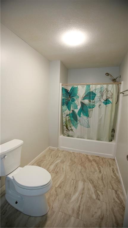 14298 Leavenworth Road Basehor, KS 66007 - Photo 24 of 48