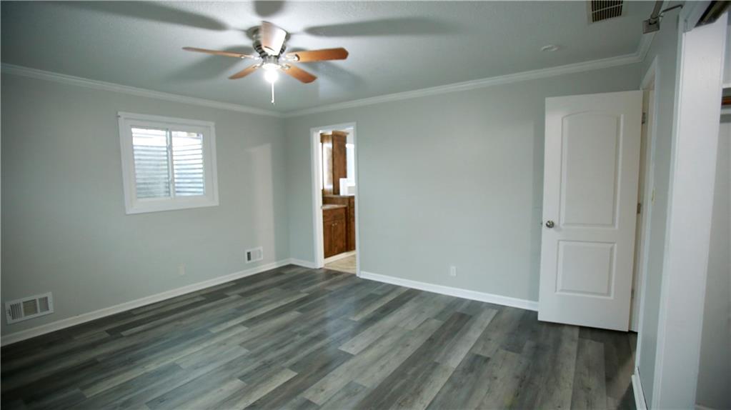 14298 Leavenworth Road Basehor, KS 66007 - Photo 25 of 50