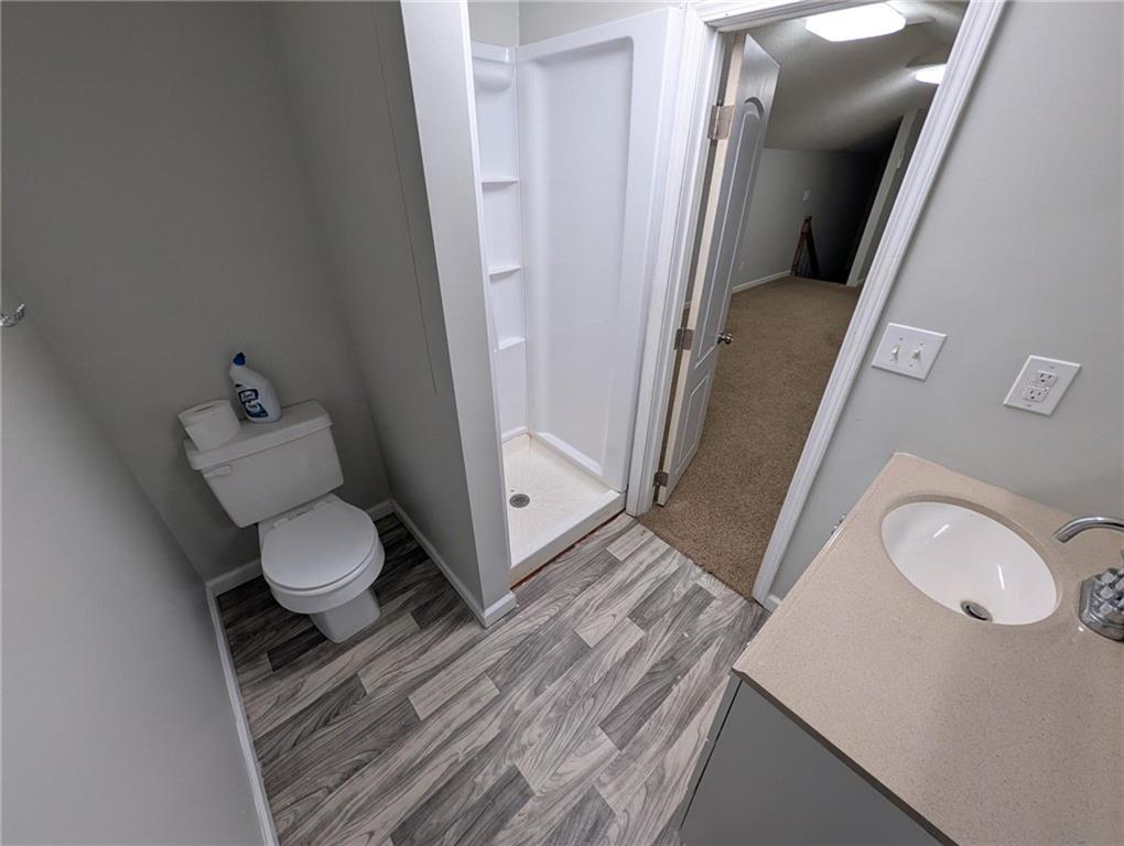 14298 Leavenworth Road Basehor, KS 66007 - Photo 29 of 50