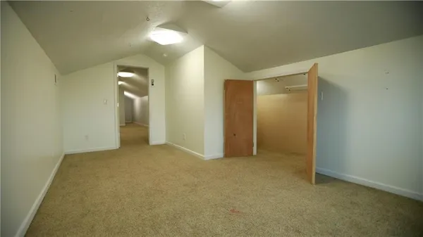 $550,000 | 14298 Leavenworth Road, Basehor, KS 66007