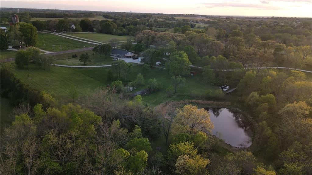 14298 Leavenworth Road Basehor, KS 66007 - Photo 49 of 50