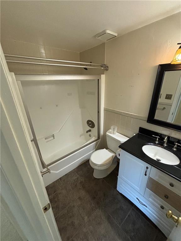 2583 Grouse Ridge, Unit B Wexford, PA 15090 - Photo 14 of 20 Full bath room