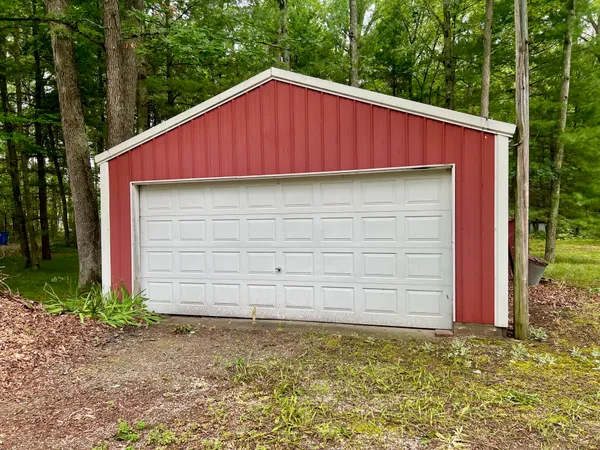 $235,900 | 5576 South Whalen Lake Road, Baldwin, MI 49304