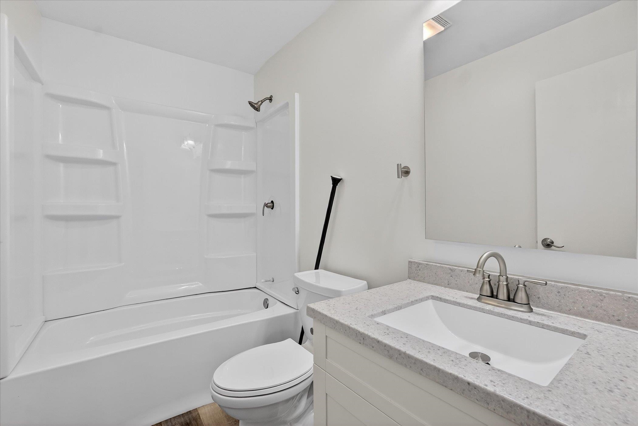 400 Fraser Street Bay City, MI 48708 - Photo 24 of 42