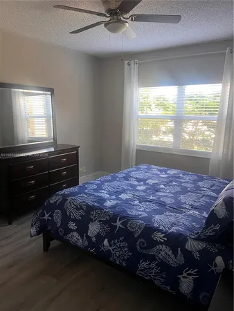 $2,400 | 400 North Riverside Drive, Unit 214, Pompano Beach, FL 33062