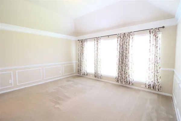 $2,300 | 2309 Shadow Canyon Court, Pearland, TX 77584