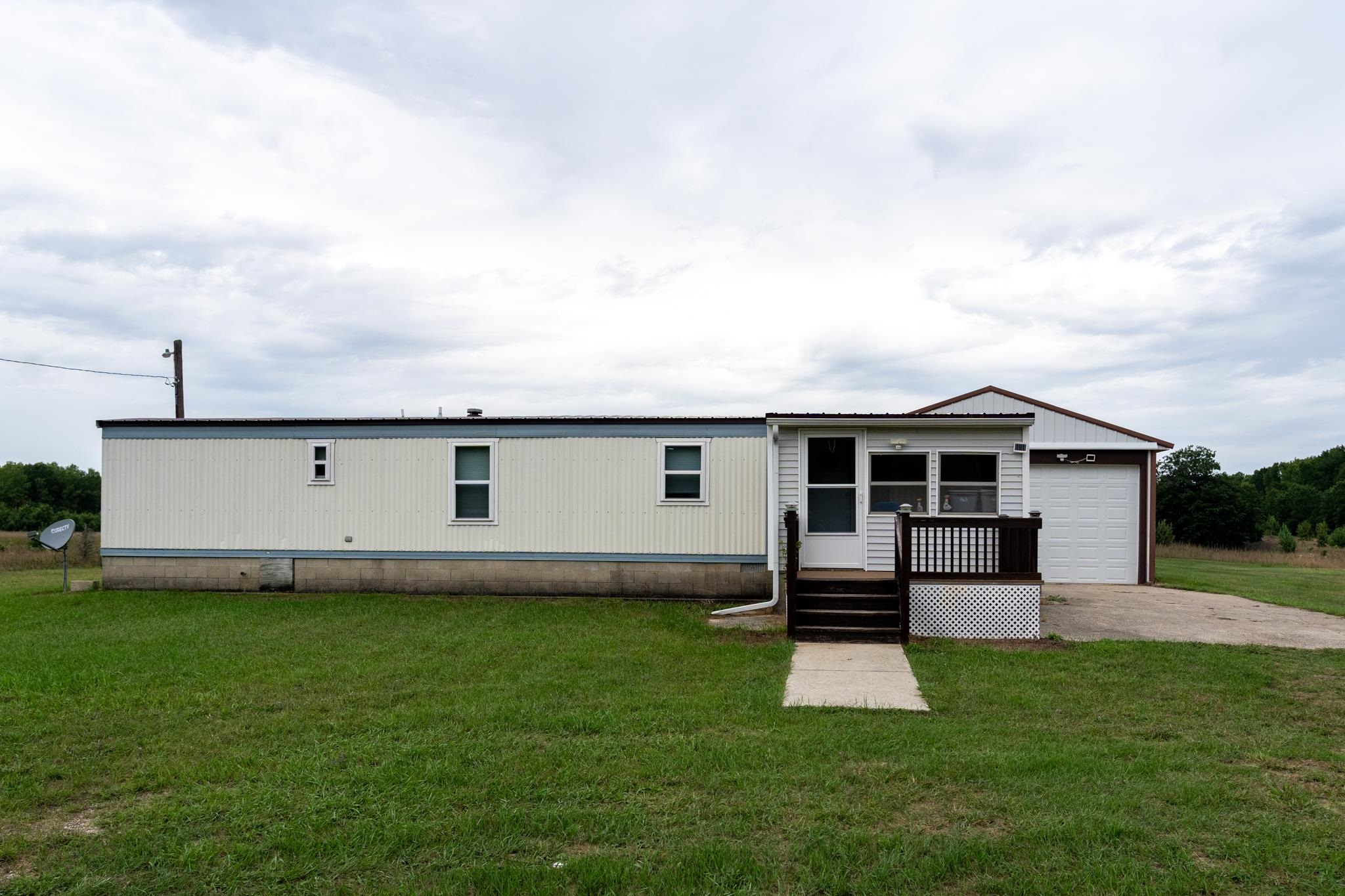 10130 Rock Road Lake, MI 48632 - Photo 22 of 44 1950573-4d142df4-3a38-40a2-a001-6834c0d3ca9d.JPG