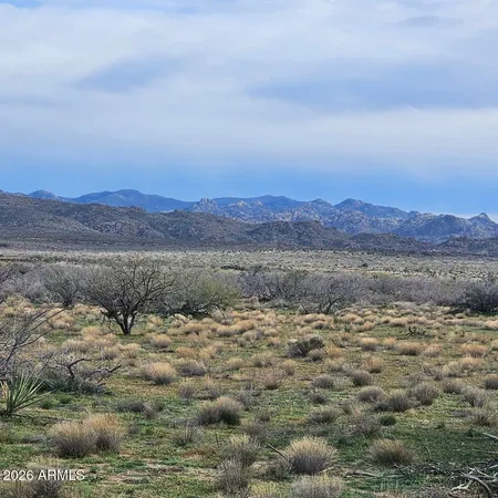 $189,000 | Xxx West Xxx W Poco Bueno, Unit 11, Congress, AZ 85332