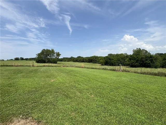 $400,000 | 3900 Southwest 208th Street, Plattsburg, MO 64477