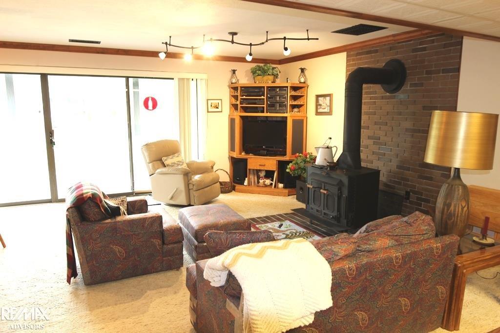 25810 Power Road Farmington Hills, MI 48336 - Photo 19 of 23