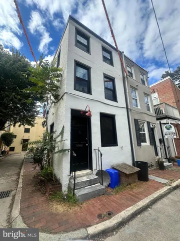 $2,000 | 410 South Alder Street, Philadelphia, PA 19147