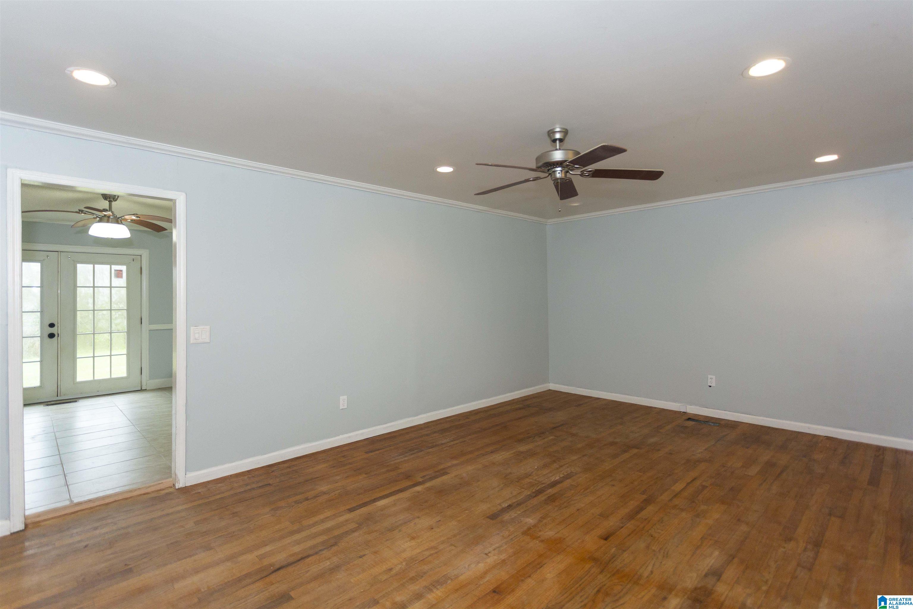 300 Edgewood Street Clanton, AL 35045 - Photo 14 of 33