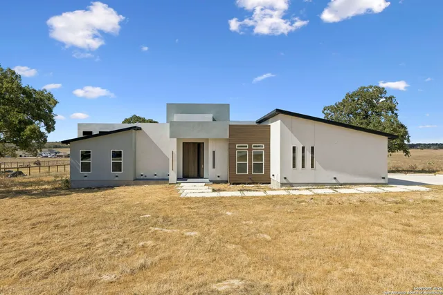 a view of a entryway