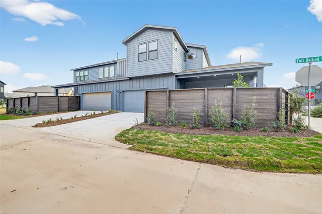 a view of a house with a outdoor space