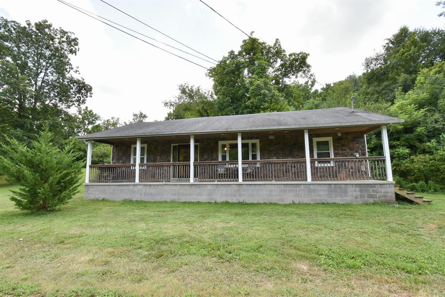 385 Mansfield Road Danville, KY 40422 - Photo 2 of 25 Listing Photo