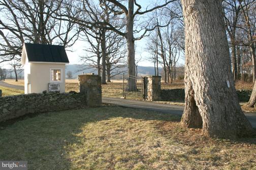 19931 Ebenezer Church Road Bluemont, VA 20135 - Photo 19 of 23 Exterior (General)