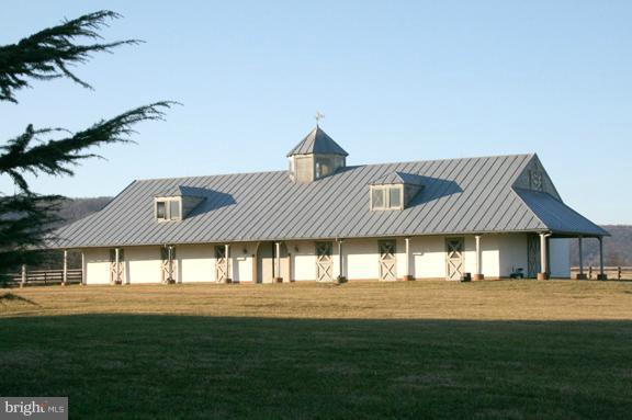 19931 Ebenezer Church Road Bluemont, VA 20135 - Photo 8 of 23 Exterior (General)