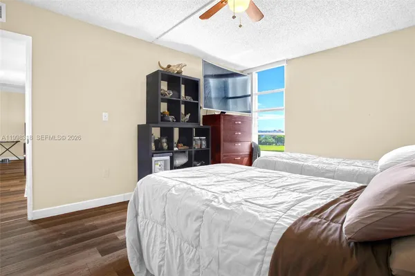 $284,999 | 9682 Fontainebleau Boulevard, Unit 503, Miami, FL 33172