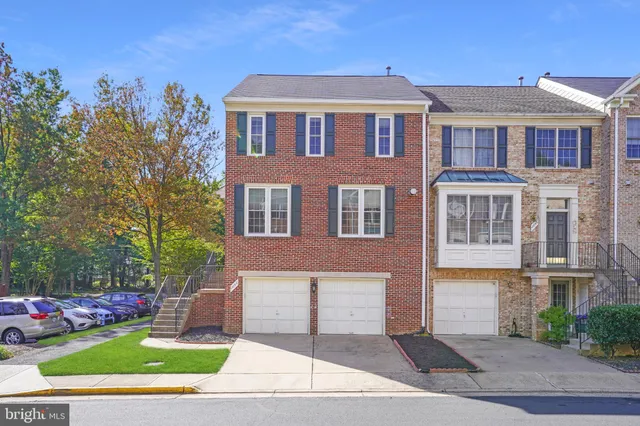 $4,000 | 2248 Journet Drive, Dunn Loring, VA 22027