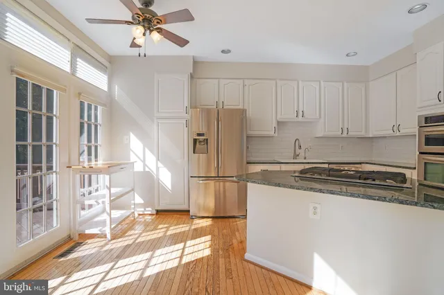 $4,000 | 2248 Journet Drive, Dunn Loring, VA 22027