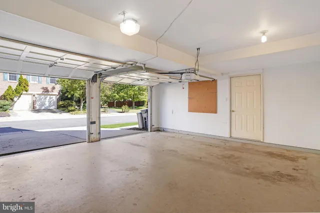 $4,000 | 2248 Journet Drive, Dunn Loring, VA 22027