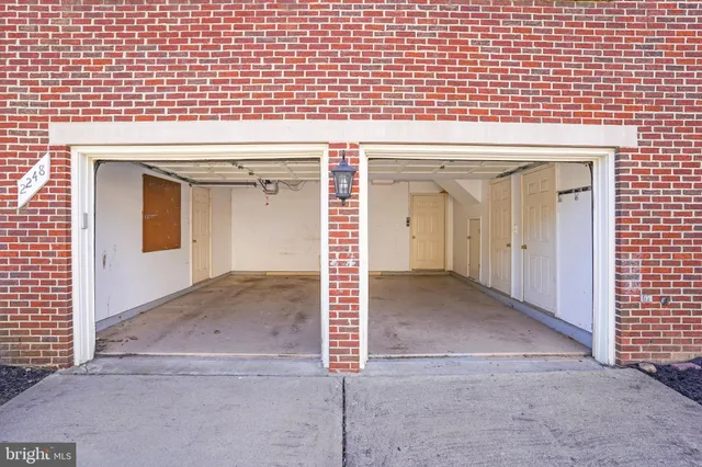 $4,000 | 2248 Journet Drive, Dunn Loring, VA 22027