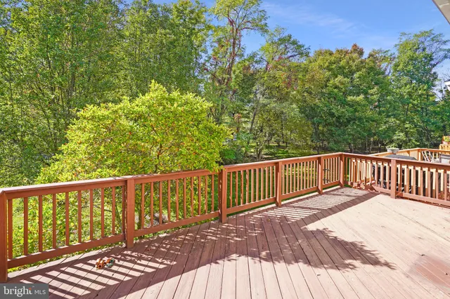 $4,000 | 2248 Journet Drive, Dunn Loring, VA 22027