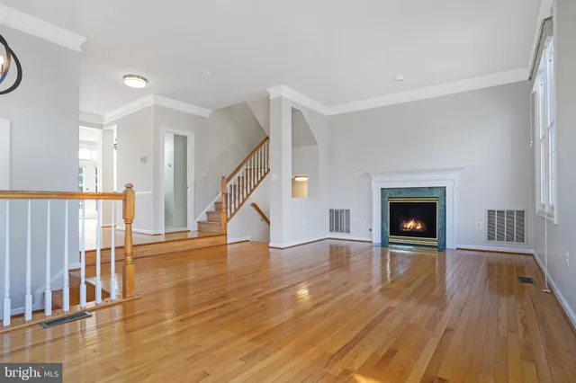 $4,000 | 2248 Journet Drive, Dunn Loring, VA 22027