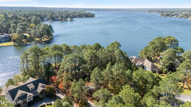 $835,000 | 121 Owens Circle, West End, NC 27376