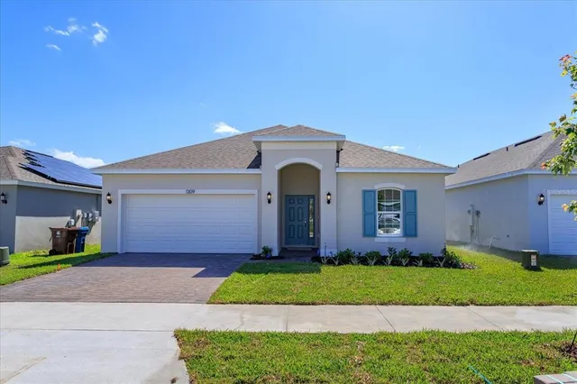 $334,990 | 756 Sunshower Drive, Lady Lake, FL 32159