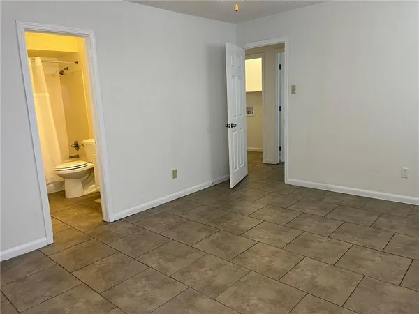 $315,000 | 228-230 Duke Drive, Kenner, LA 70065