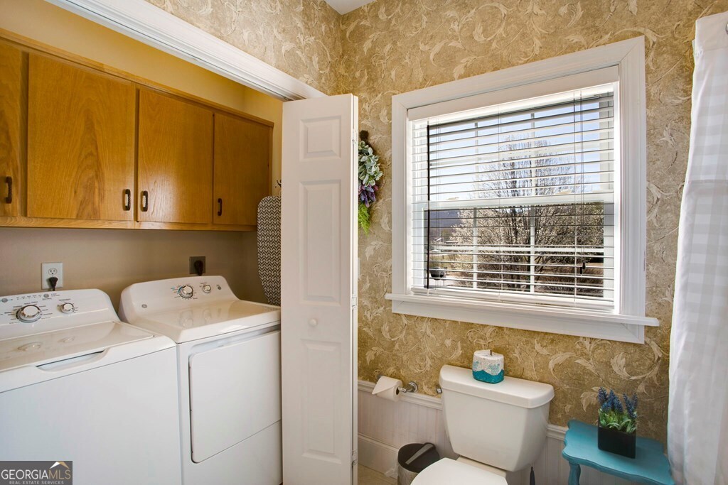 1725 Water Crest Way, Unit D Young Harris, GA 30582 - Photo 27 of 42 a view of bathroom with a window
