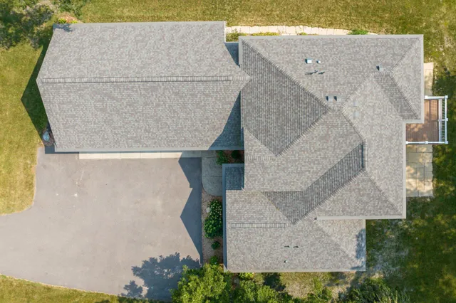 $1,095,000 | 6206 Shamrock Drive, Madison Lake, MN 56063