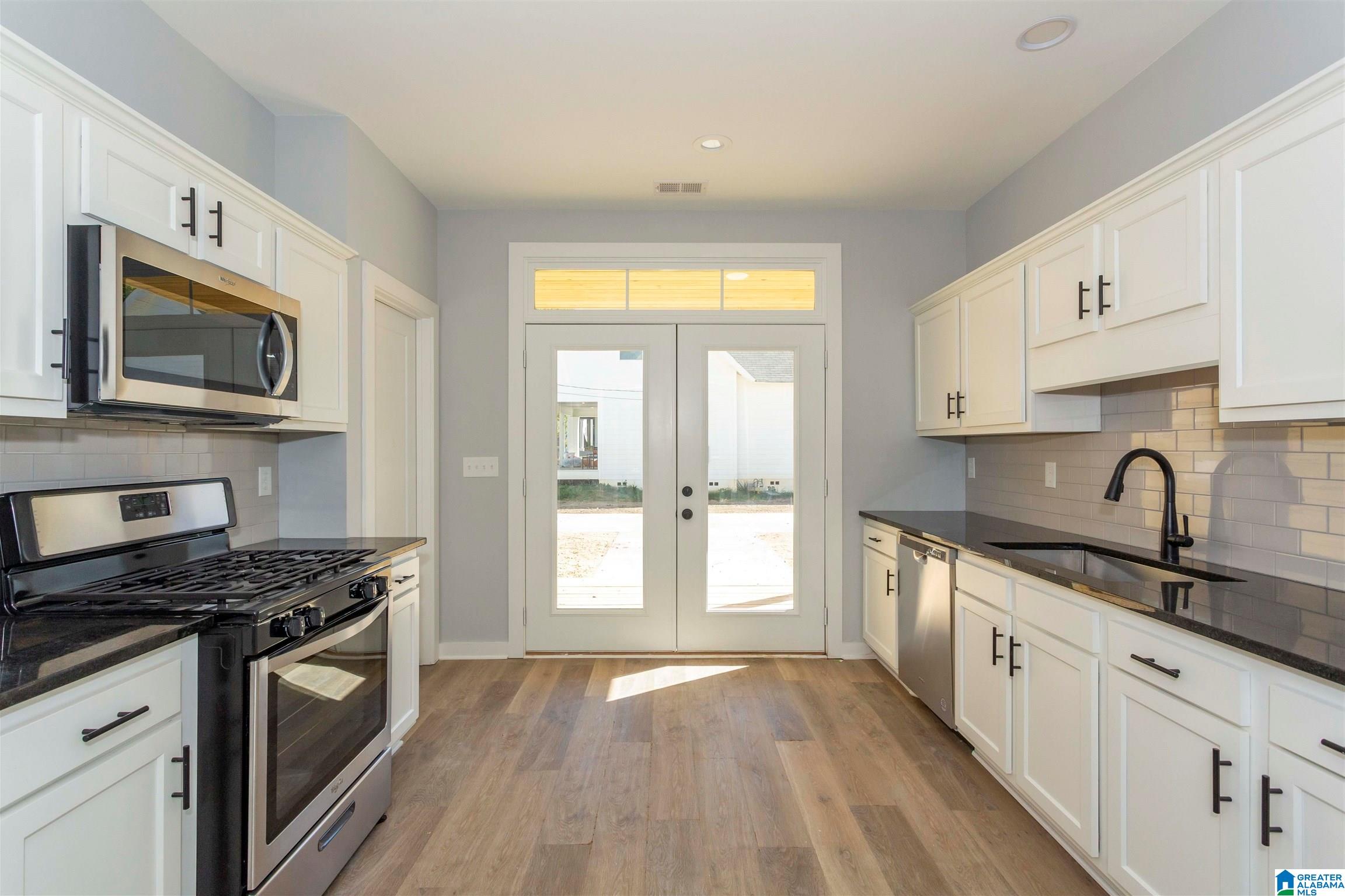 5927 Georgia Road, Unit 4B Birmingham, AL 35212 - Photo 12 of 30