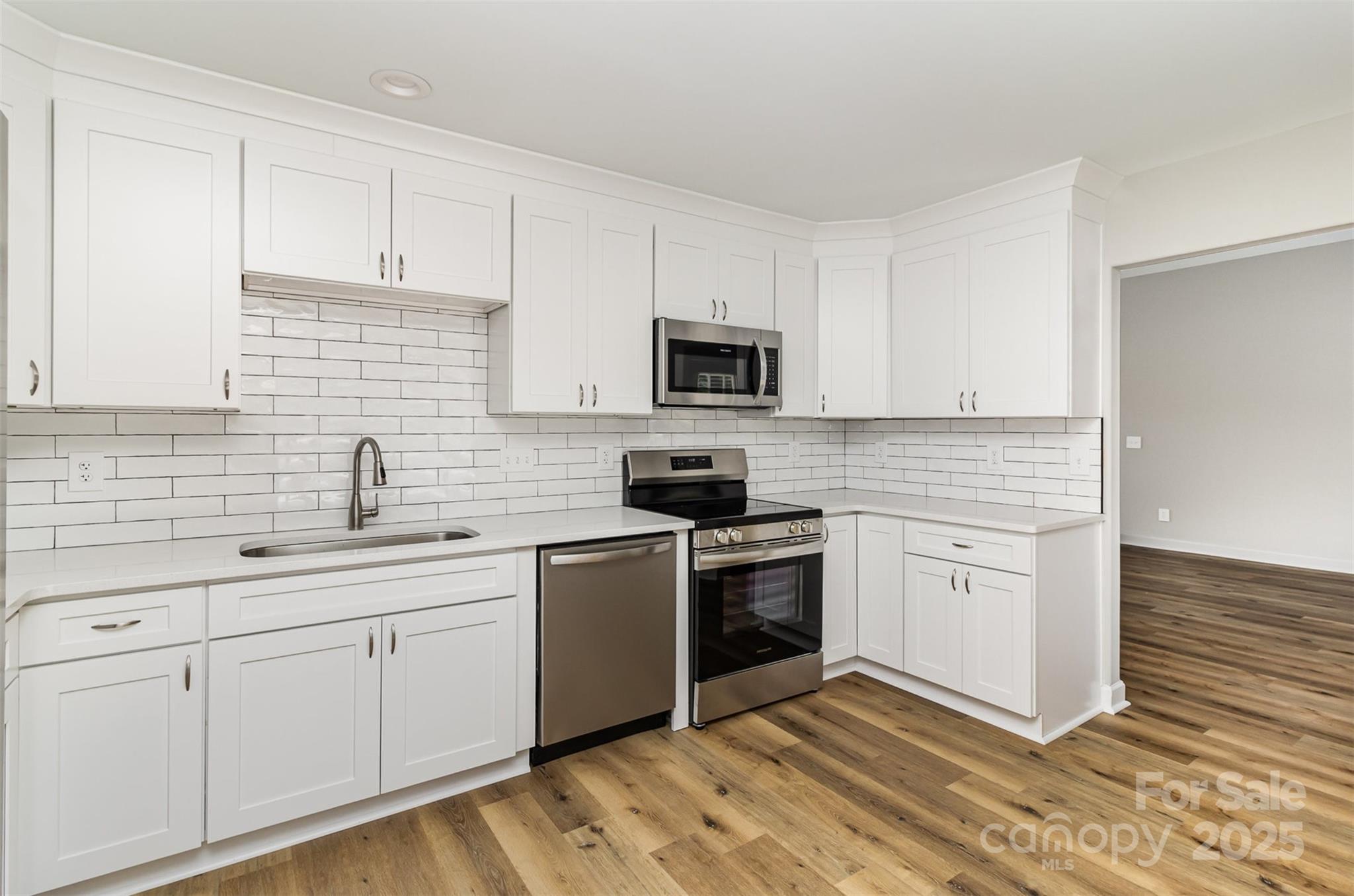 608 Red Hawk Way Clover, SC 29710 - Photo 21 of 31 Gallery Image 21