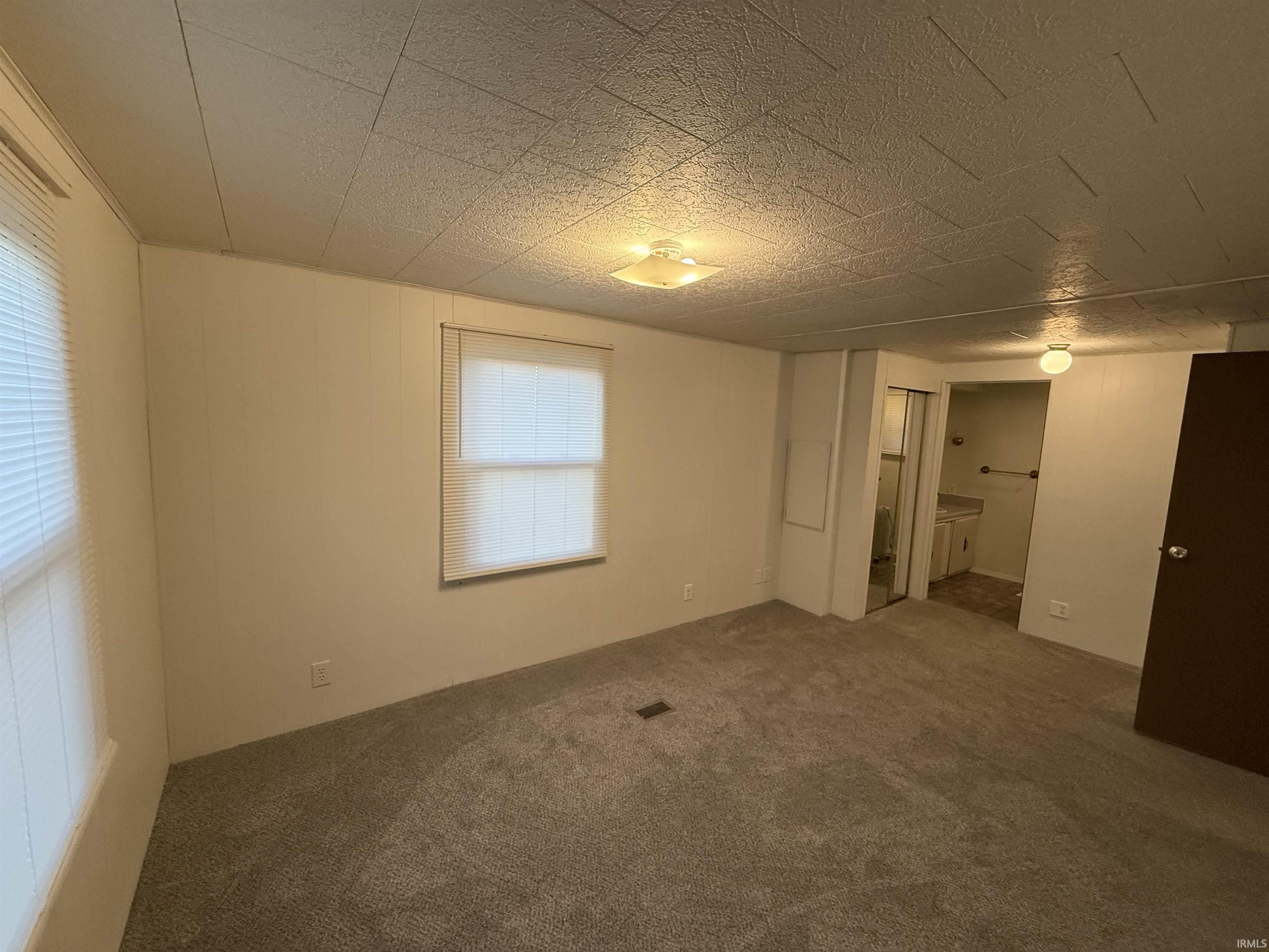 3682 Highway 124 Wabash, IN 46992 - Photo 7 of 14