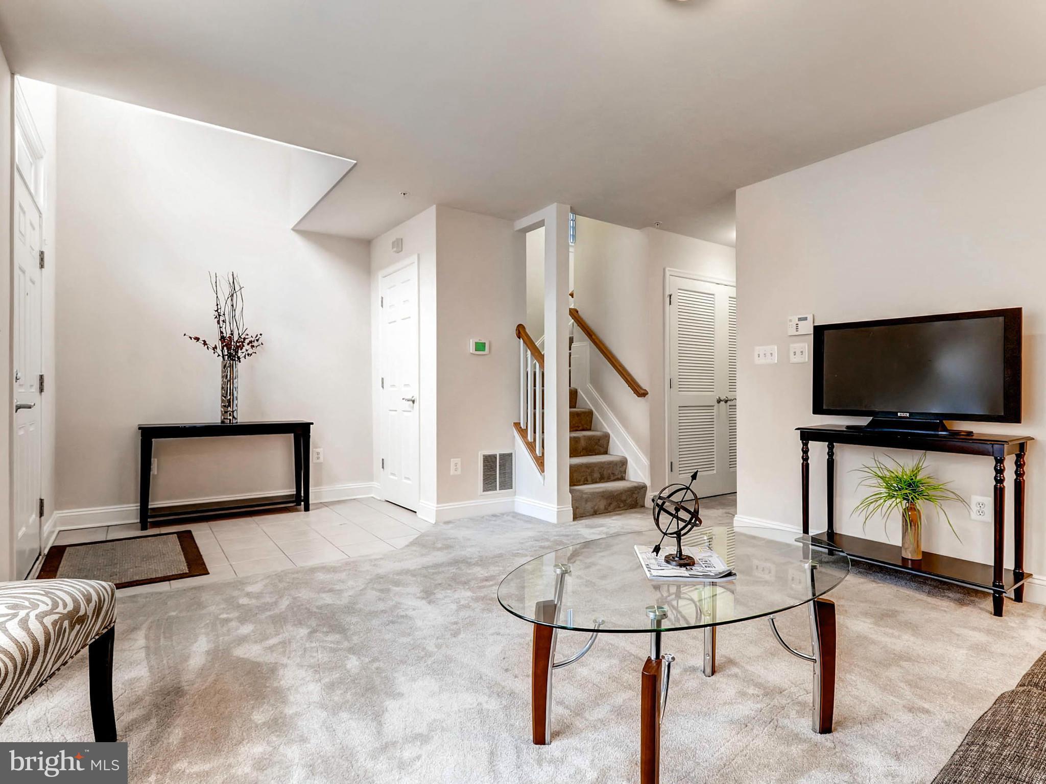 806 Ryan Street Baltimore, MD 21230 - Photo 7 of 25 Family Room