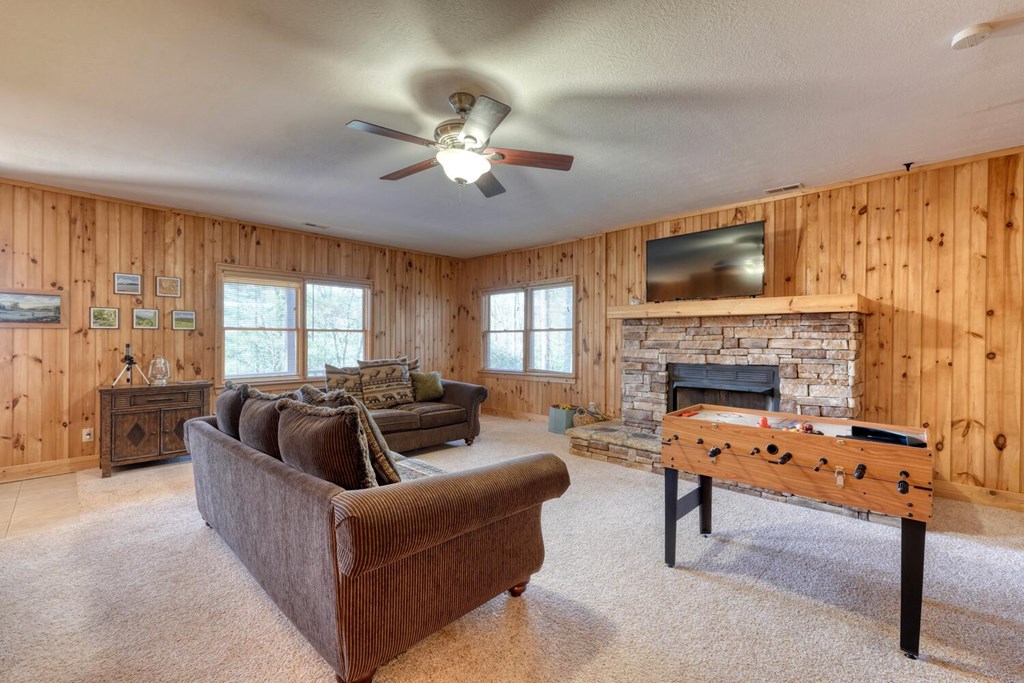 310 Barefoot Hill Road Hiawassee, GA 30546 - Photo 18 of 49