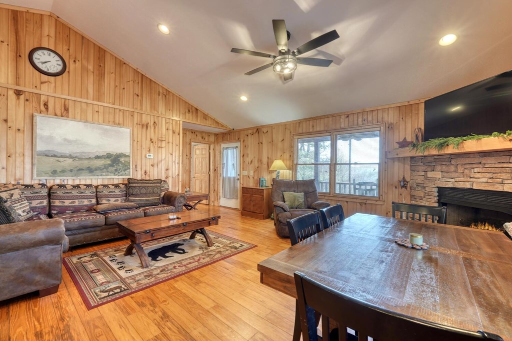 310 Barefoot Hill Road Hiawassee, GA 30546 - Photo 6 of 49