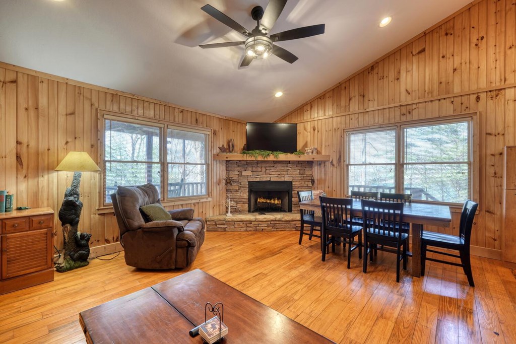 310 Barefoot Hill Road Hiawassee, GA 30546 - Photo 7 of 49