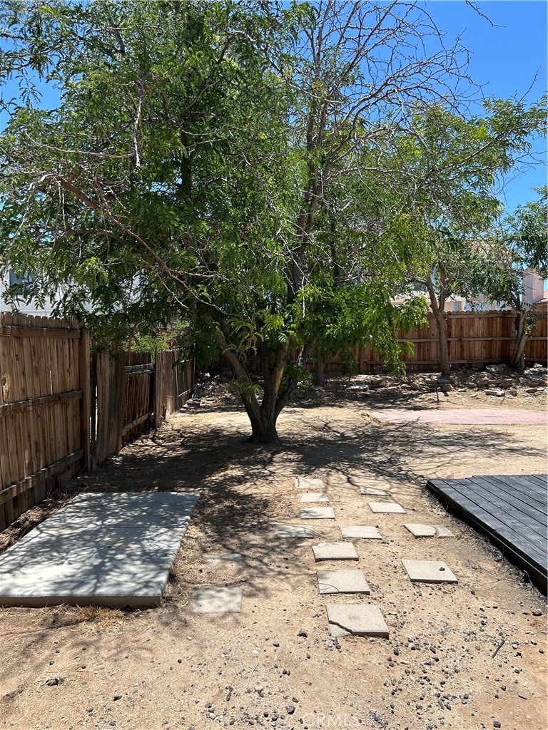 13281 Luna Road Victorville, CA 92392 - Photo 84 of 87