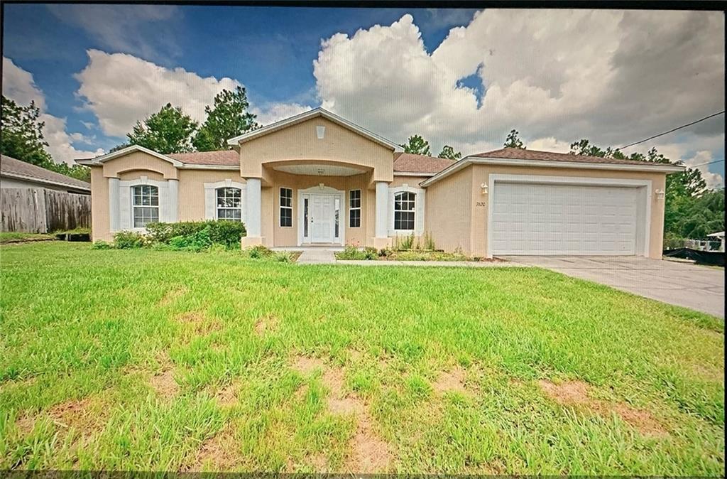 7620 North Cricket Dr  